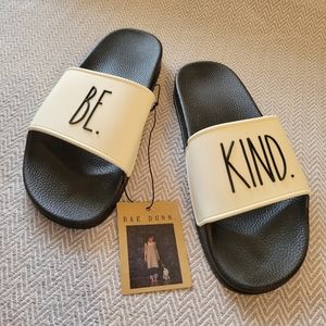 Rae Dunn Be. Kind. slide sandals Size 08 Cream/Black.